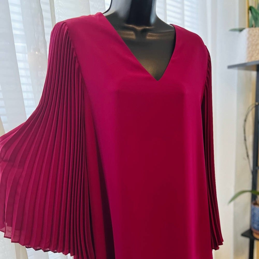 ALFANI Magenta Dress With Pleated Sleeves - Size 8